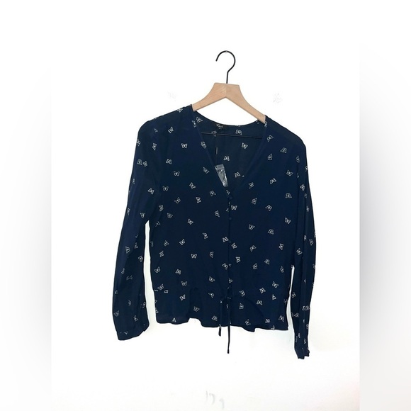 RAILS NWT Navy Blue & White Beaux Butterflies Long Sleeve Blouse in Size Small - Picture 2 of 12